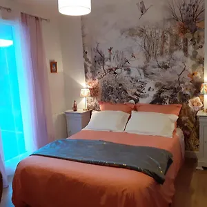 Les Oiseaux D'hotes Bed & Breakfast